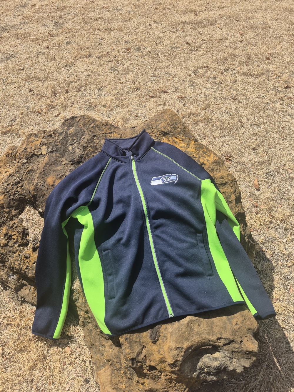 NFL Sea Hawks Zip Jacket - Navy & Neon Green